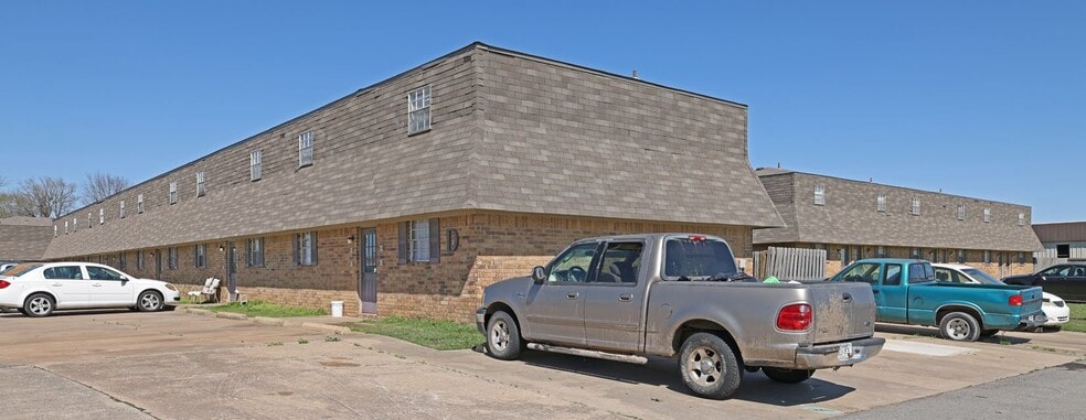 123 Commercial Dr, Stuttgart, AR à vendre - Photo du bâtiment - Image 2 de 3