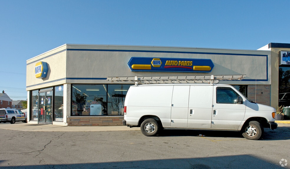 7418 Eastern Ave, Baltimore, MD à vendre - Photo du bâtiment - Image 2 de 2