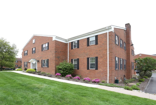 Plus de détails pour Barnard Lane Portfolio – Bureau à vendre, Bloomfield, CT