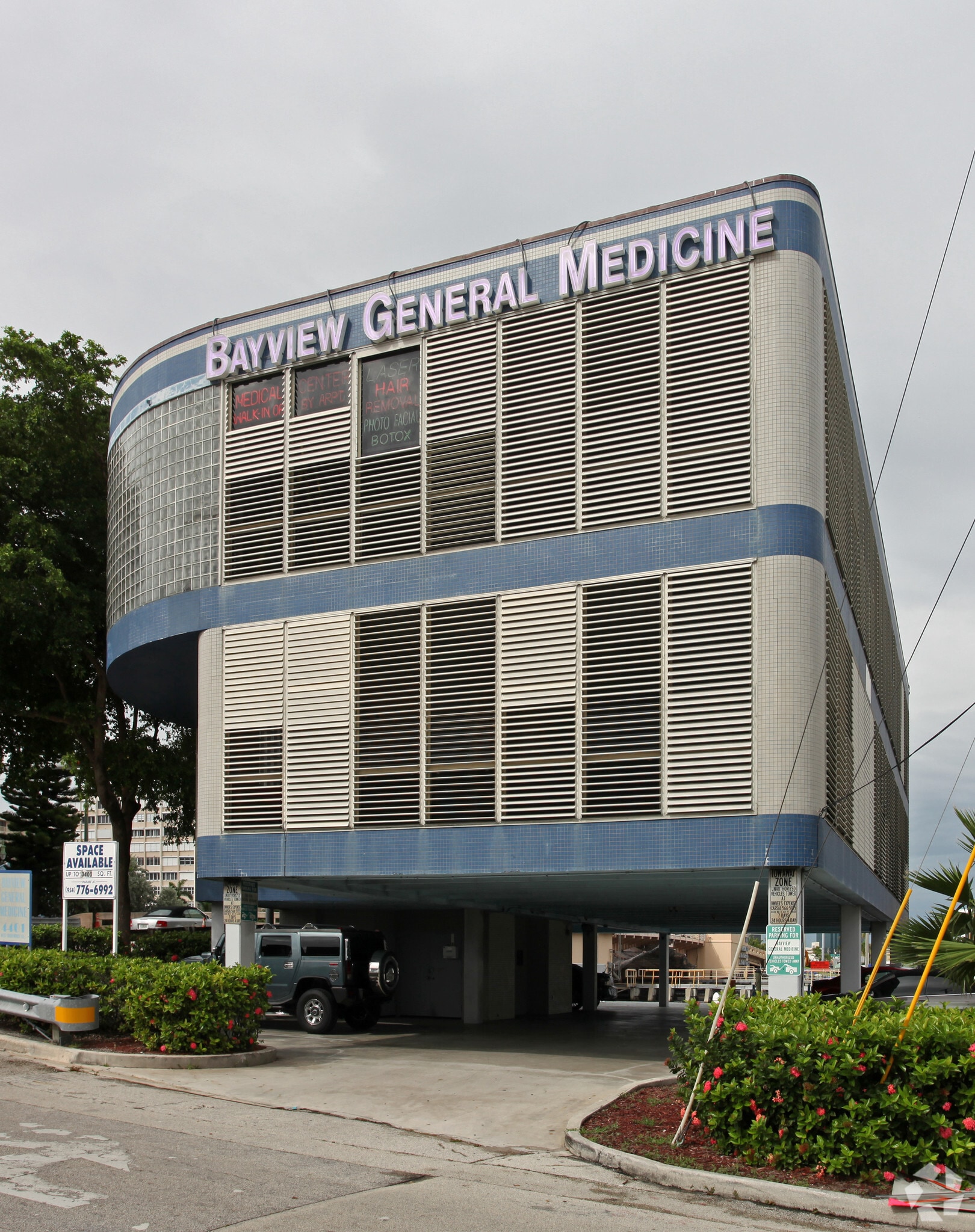 4401 Tradewinds Ave, Lauderdale-by-the-Sea, FL for lease Building Photo- Image 1 of 8