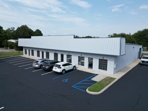 26064 Capitol Dr, Daphne, AL à louer Photo intérieure- Image 1 de 4