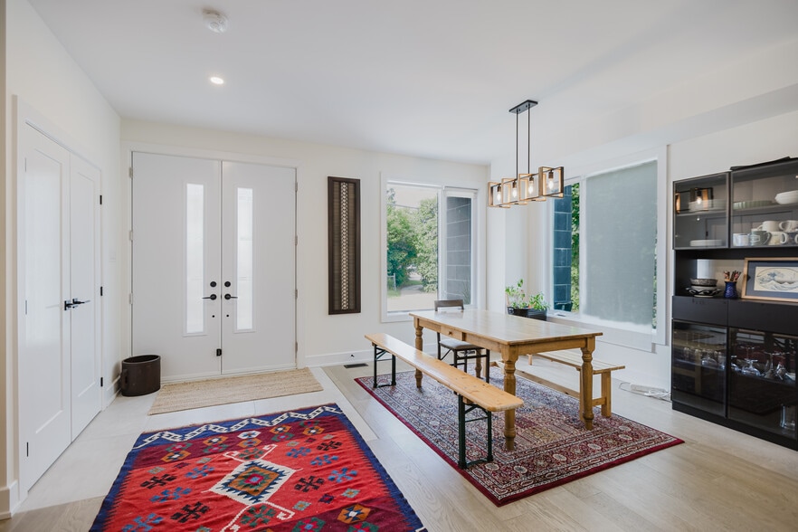 62 Columbus Av, Ottawa, ON for sale - Building Photo - Image 2 of 15