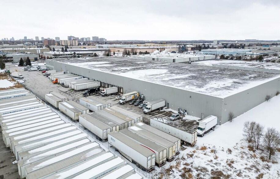 165 Summerlea Rd, Brampton, ON for sale - Building Photo - Image 3 of 10