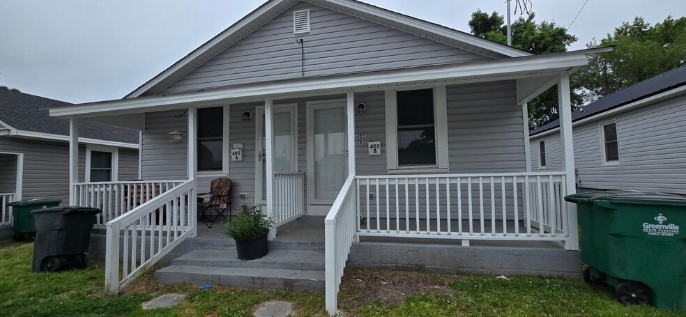 Greenville Duplex Portfolio | 8 Units portfolio of 1 properties for sale on LoopNet.ca - Building Photo - Image 1 of 7