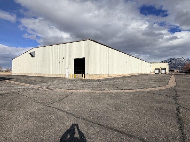 1530 N 800 W, Logan, UT à louer - Photo du bâtiment - Image 1 de 7