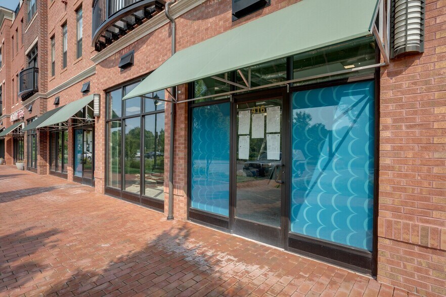 412-416 Madison Trade Plz SE, Leesburg, VA à louer - Photo du bâtiment - Image 3 de 18