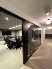 33 N LaSalle St, Chicago, IL for lease Interior Photo- Image 2 of 6