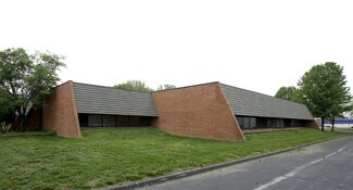 Plus de détails pour 3751 Pennridge Dr, Bridgeton, MO - Bureau à vendre