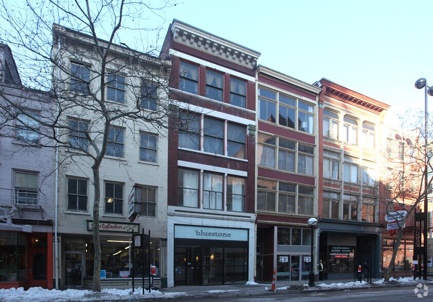 631 Main St, Cincinnati, OH à louer - Photo principale - Image 1 de 19