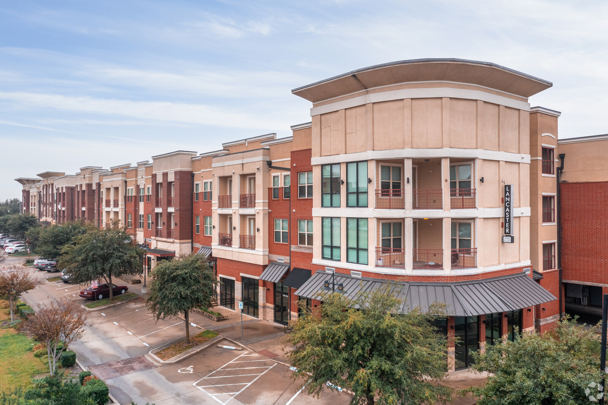 4417 S Lancaster Rd, Dallas, TX à vendre Photo principale- Image 1 de 1