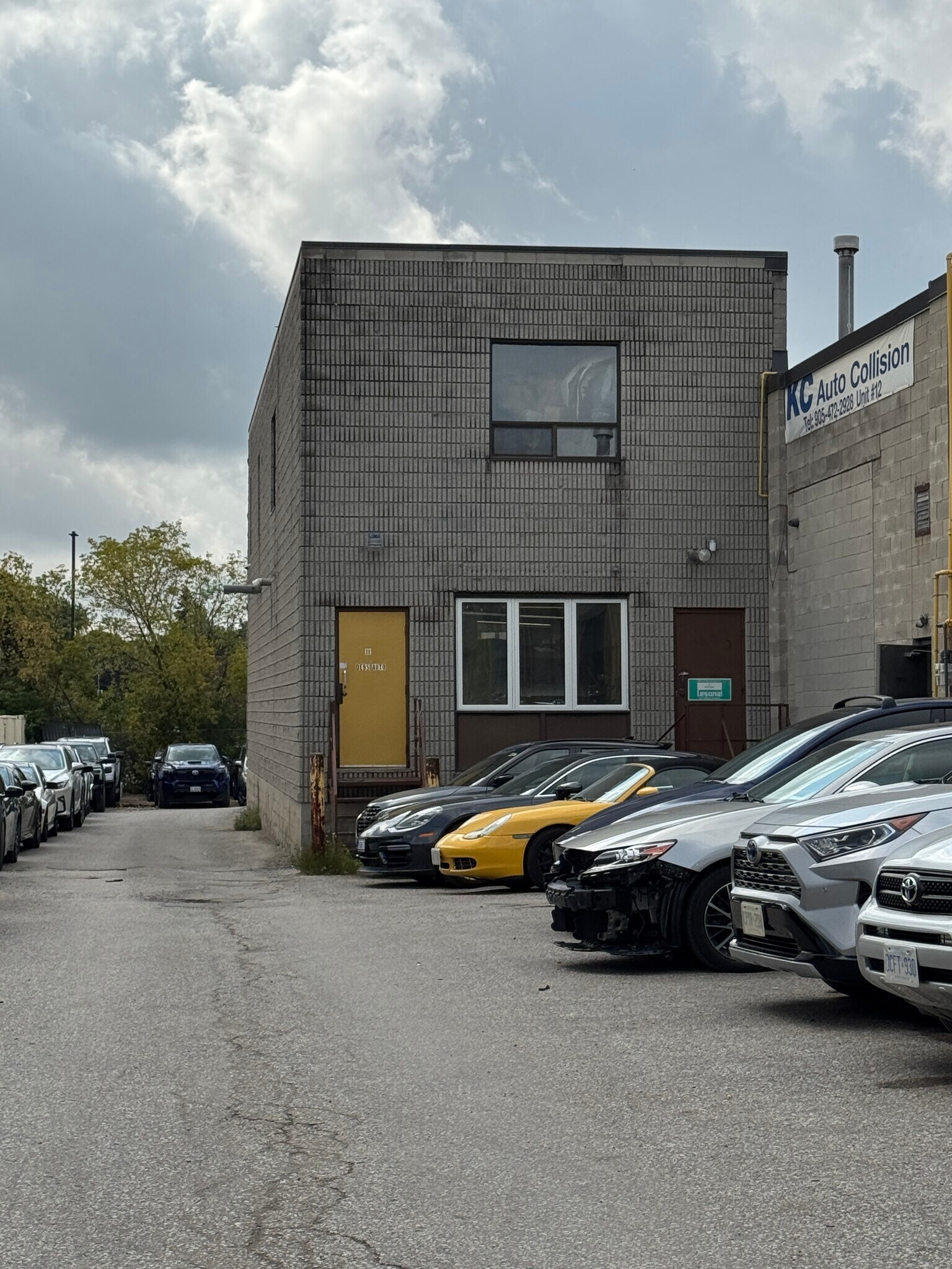 25 Heritage Rd, Markham, ON for lease Primary Photo- Image 1 of 9