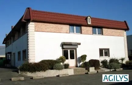 Office in Massy for lease Building Photo- Image 1 of 2