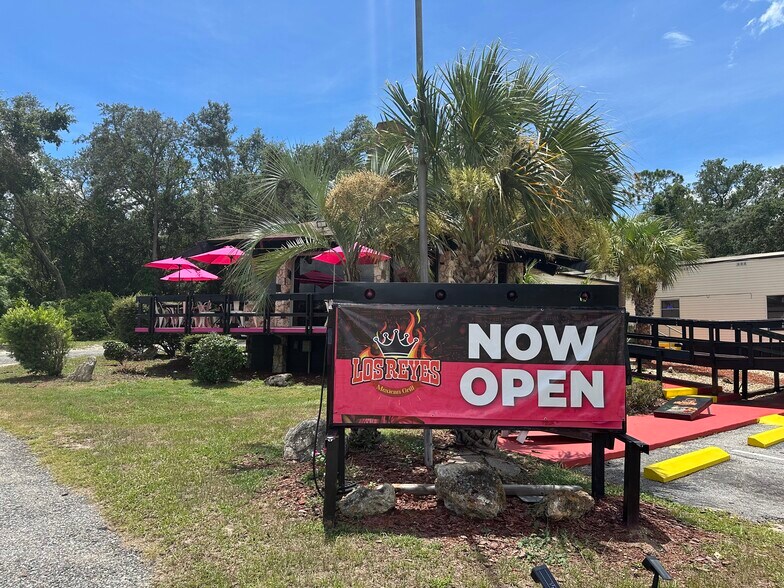 3430 Hwy 441, Fruitland Park, FL à vendre - Photo du bâtiment - Image 2 de 10