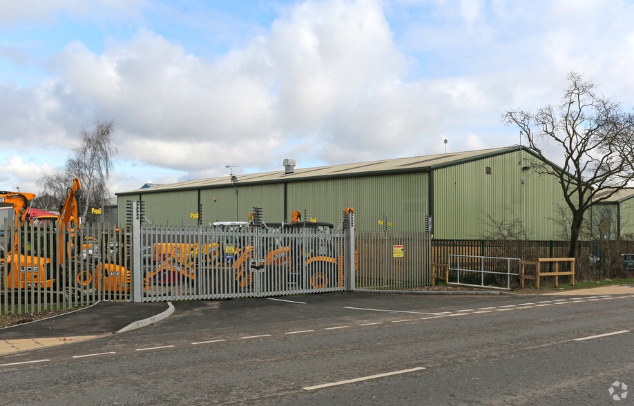 Whisby Way, Lincoln for lease - Building Photo - Image 2 of 4