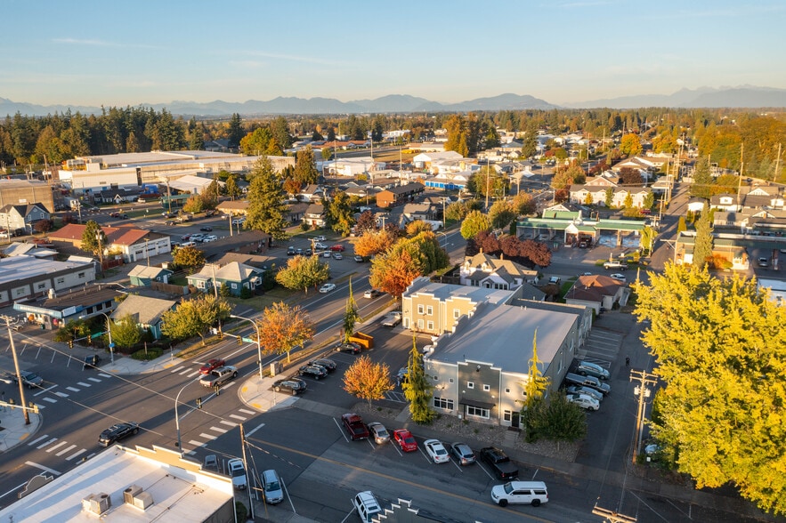 110 3rd St, Lynden, WA for lease - Aerial - Image 2 of 12