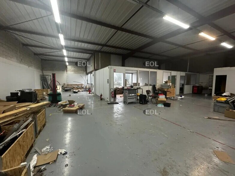 Flex dans Villebon-sur-Yvette à louer - Photo du bâtiment - Image 2 de 4