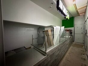 3200 Las Vegas Blvd S, Las Vegas, NV for lease Interior Photo- Image 2 of 4