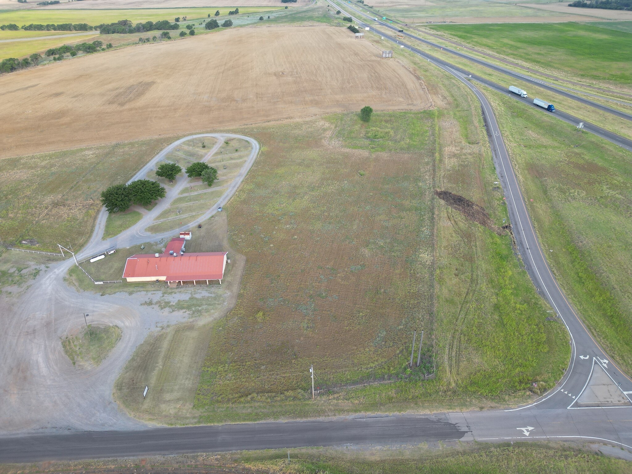 633 Grand ave, Texola, OK for sale Primary Photo- Image 1 of 39