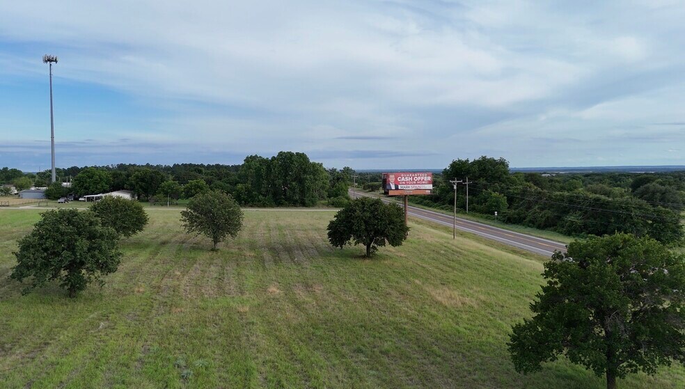 TBD Glen Rose Hwy, Granbury, TX à vendre - Photo du bâtiment - Image 3 de 4