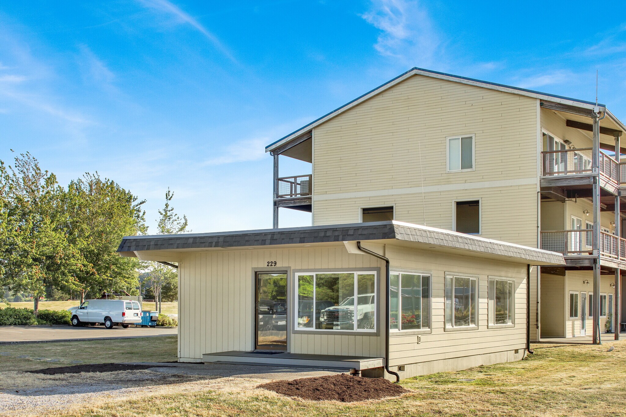 225 Marine Dr, Blaine, WA à louer Photo du bâtiment- Image 1 de 11