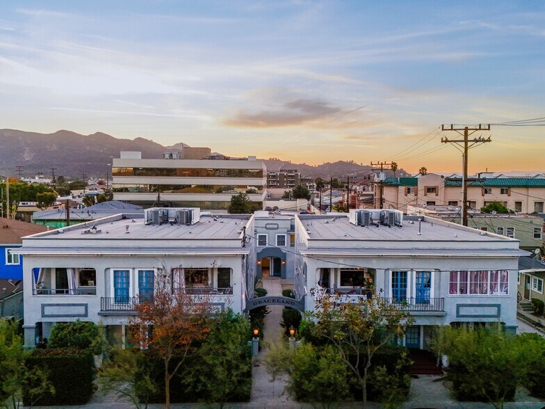 107-111 N Columbus Ave, Glendale, CA à vendre - Photo du bâtiment - Image 3 de 35