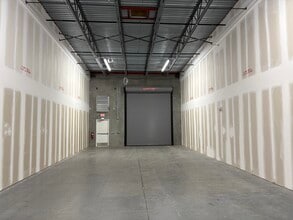 7906 Kingspointe Pky, Orlando, FL for lease Interior Photo- Image 2 of 5