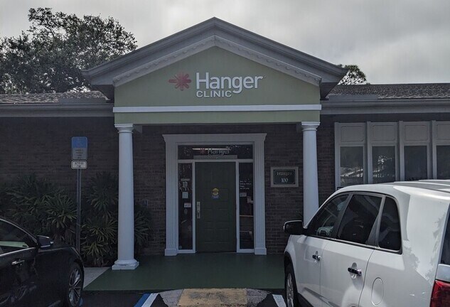 5432 Bee Ridge Rd, Sarasota, FL à vendre - Photo du bâtiment - Image 3 de 7