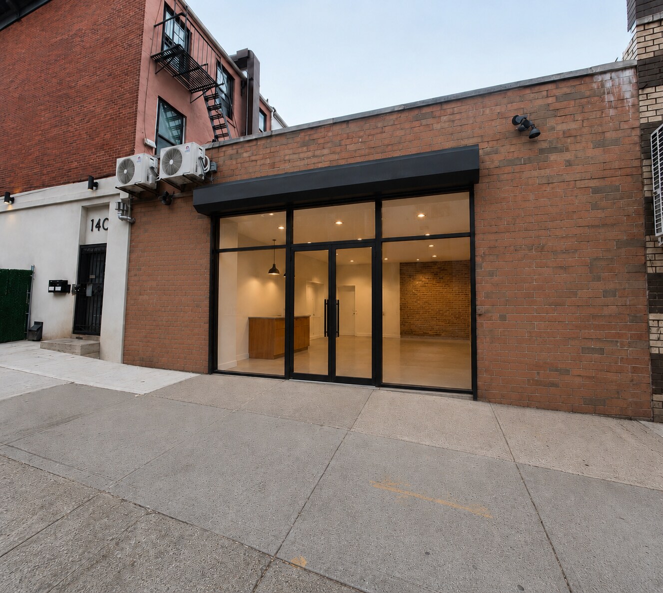 140 12th St, Brooklyn, NY à louer Photo du bâtiment- Image 1 de 2