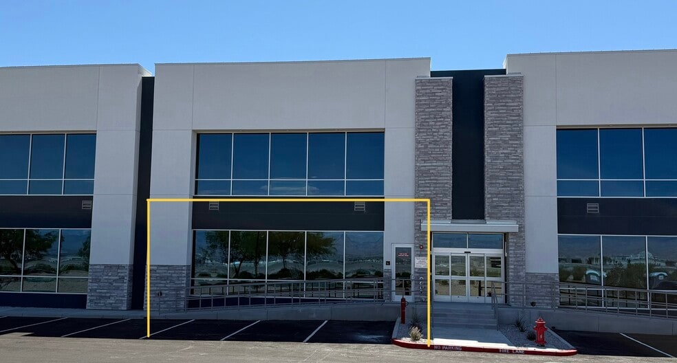 1301 Seven Hills Dr, Henderson, NV for lease - Building Photo - Image 2 of 7