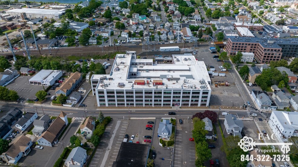 25 Van Zant St, Norwalk, CT for lease - Building Photo - Image 2 of 17