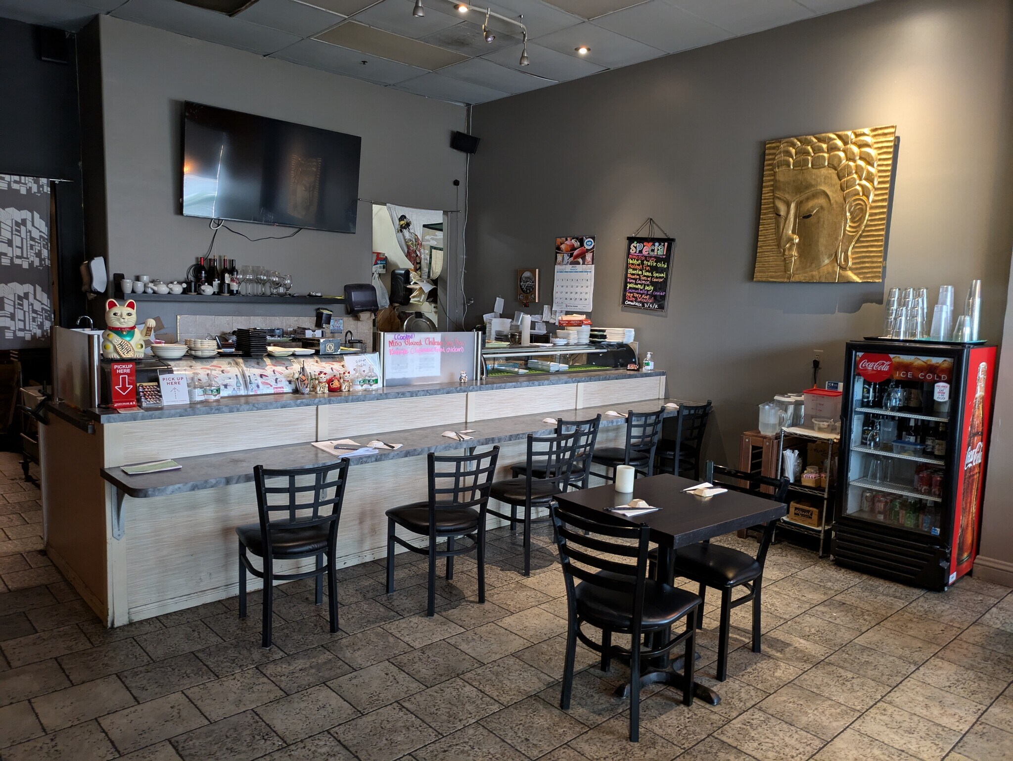 476 W Los Angeles Ave, Moorpark, CA for lease Interior Photo- Image 1 of 12