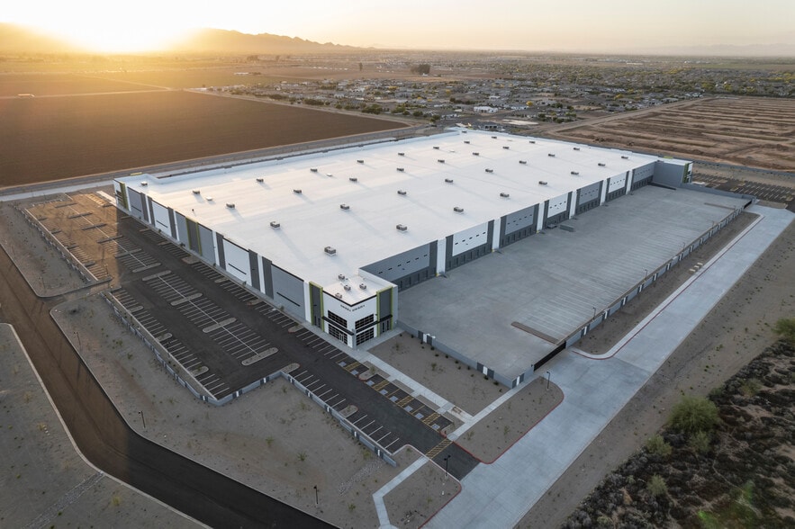 NWC Olive & Reems Rd, Waddell, AZ for lease - Building Photo - Image 3 of 9