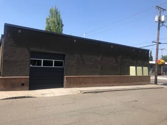 More details for 290 Young St, Woodburn, OR - Flex for Lease