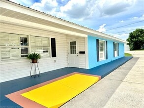 900 Hillcrest Ave, Lake Placid, FL for lease Interior Photo- Image 2 of 7