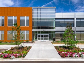 10101 Global Way, Knoxville, TN for lease Building Photo- Image 1 of 3