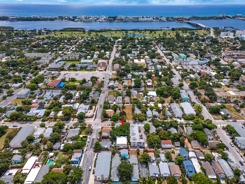 329 N K St, Lake Worth, FL à vendre - Photo du bâtiment - Image 2 de 42
