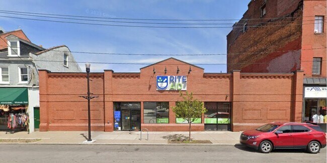 Plus de détails pour 1915 E Carson St, Pittsburgh, PA - Commerce de détail à louer