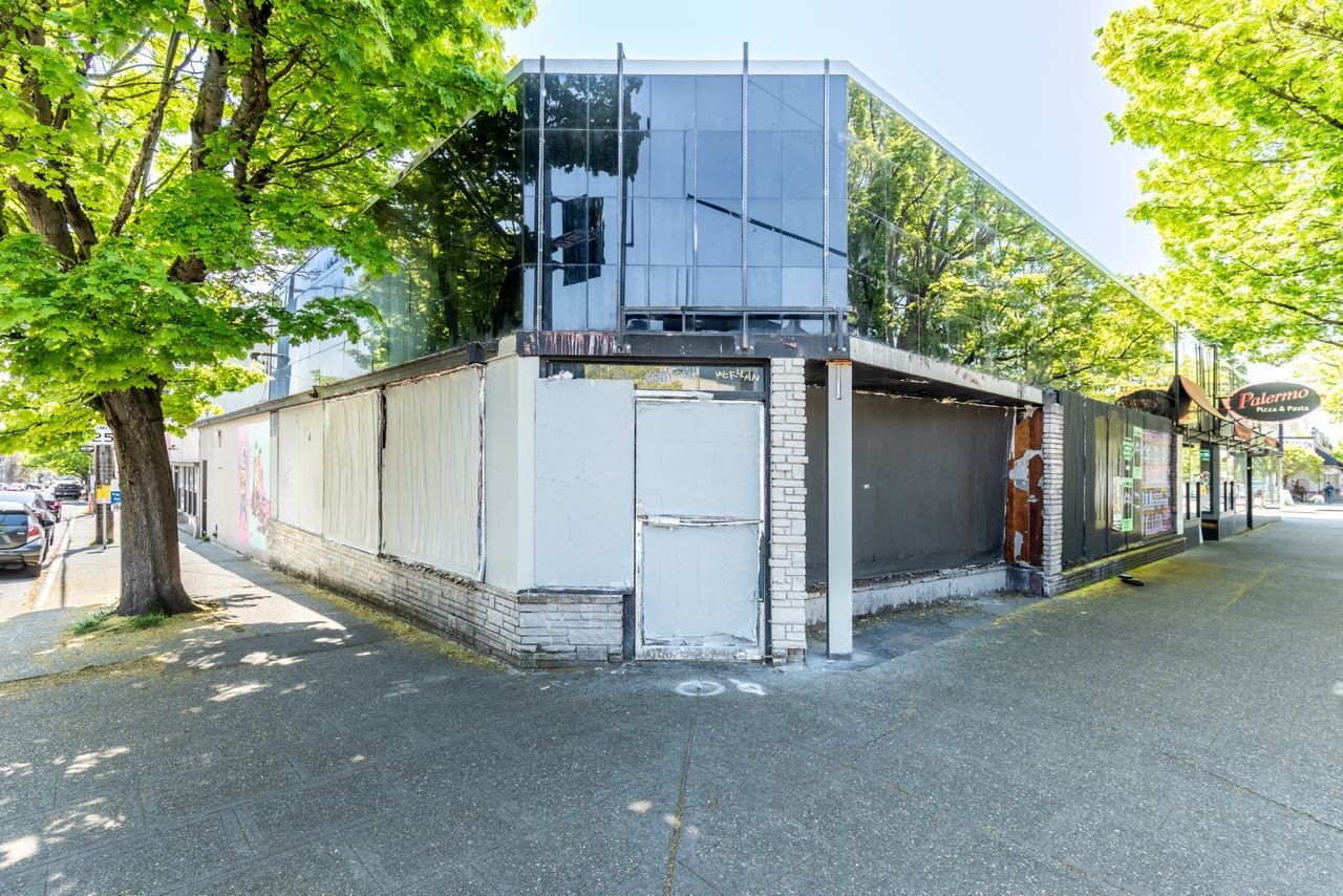 2001 NW Market St, Seattle, WA for lease Primary Photo- Image 1 of 6