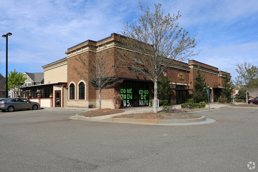 402 Argonne Ter, Canton, GA for lease - Building Photo - Image 1 of 16