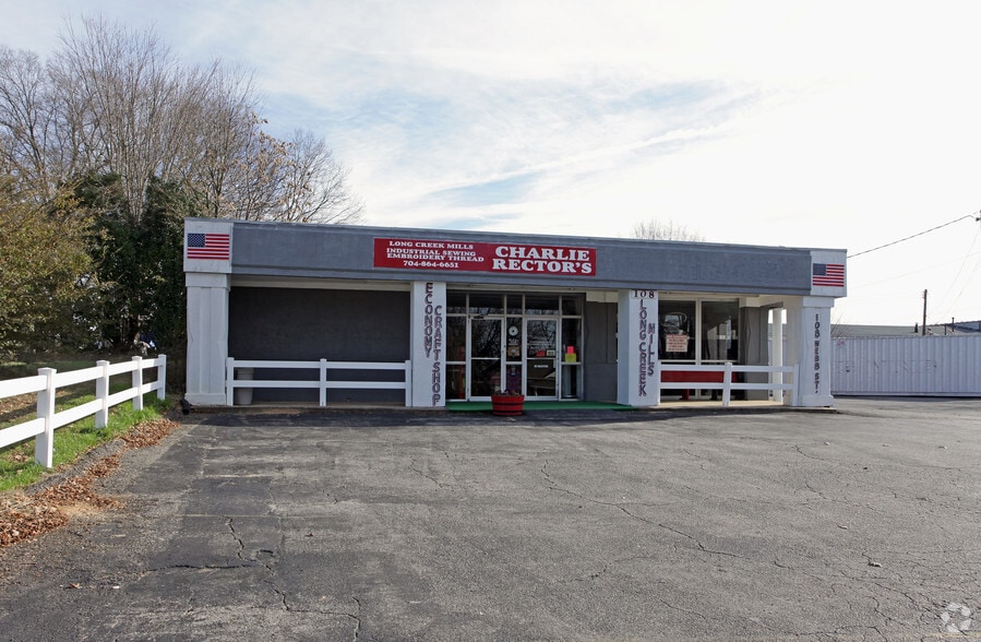 108 S Webb St, Gastonia, NC for lease - Building Photo - Image 2 of 11