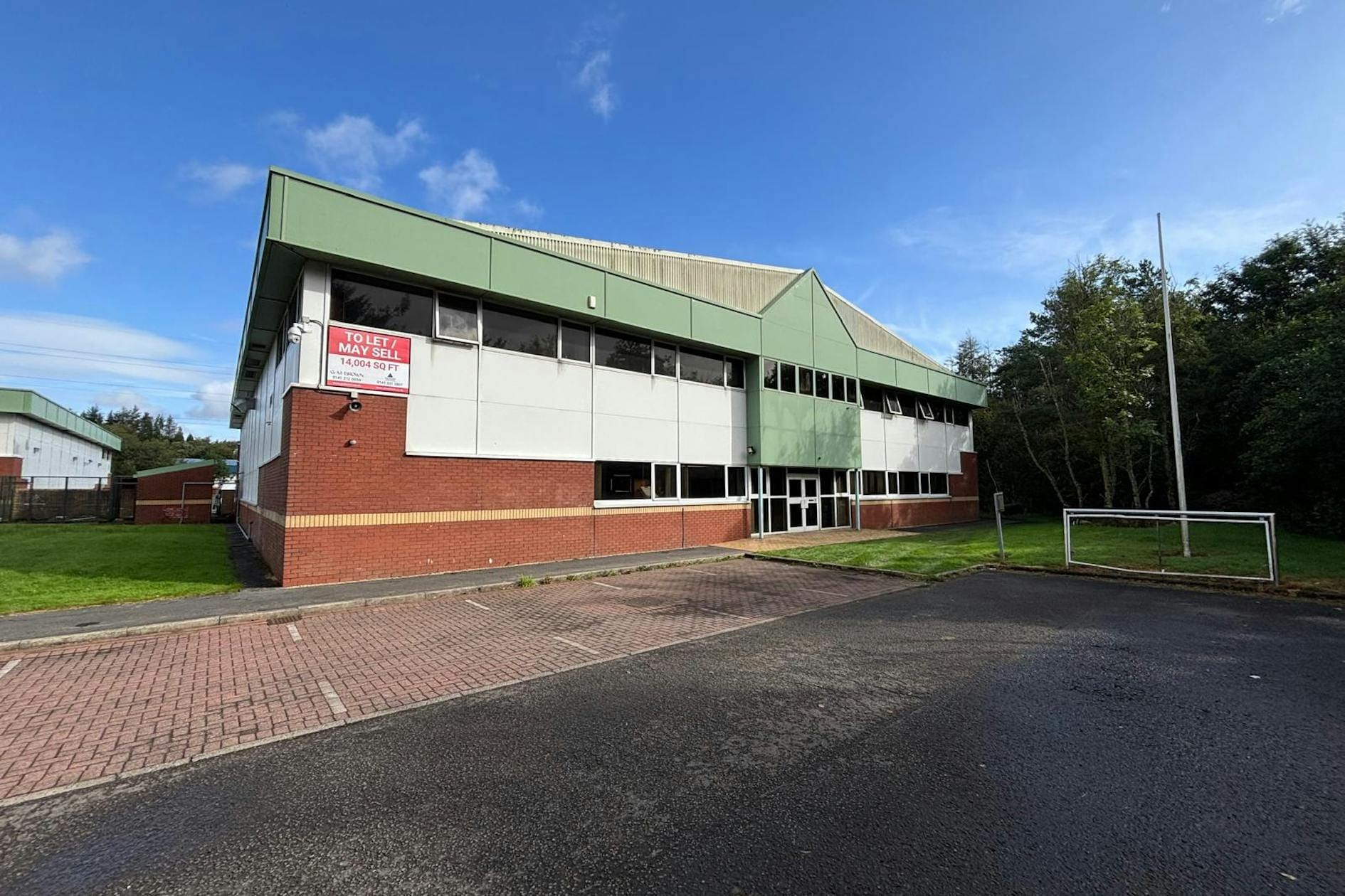 3 Langlands Ct, East Kilbride for lease Building Photo- Image 1 of 7