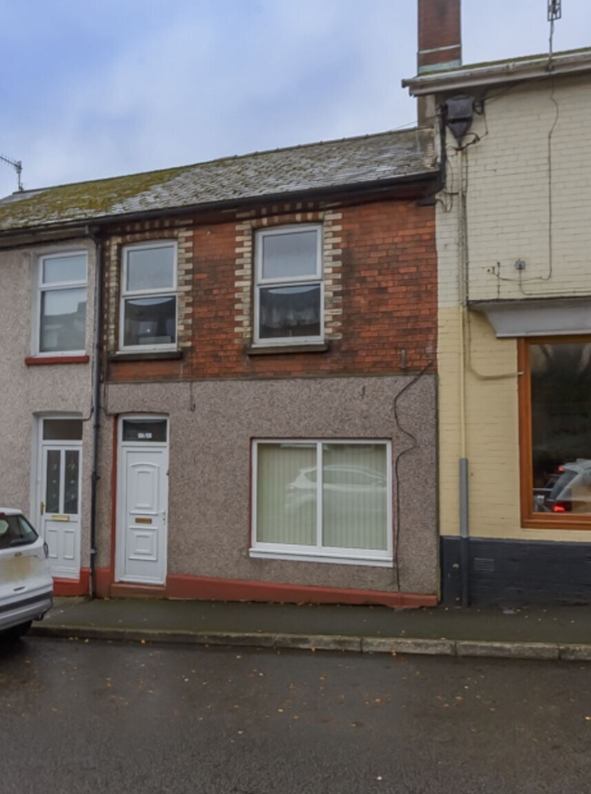 50A Commercial St, Cwmbran à vendre Photo du bâtiment- Image 1 de 16
