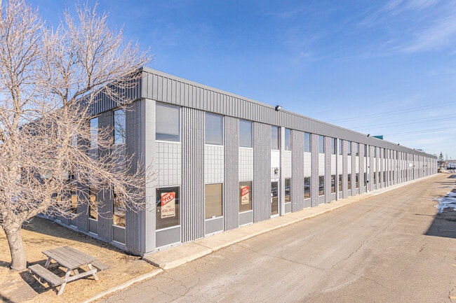 More details for 4133-4161 98th St NW, Edmonton, AB - Office for Lease