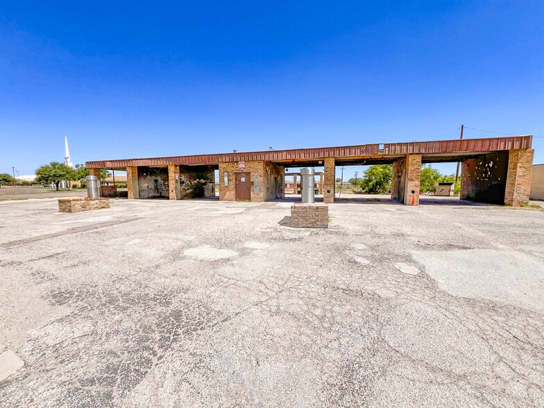 4406 Illinois Ave, Midland, TX for sale - Primary Photo - Image 1 of 10