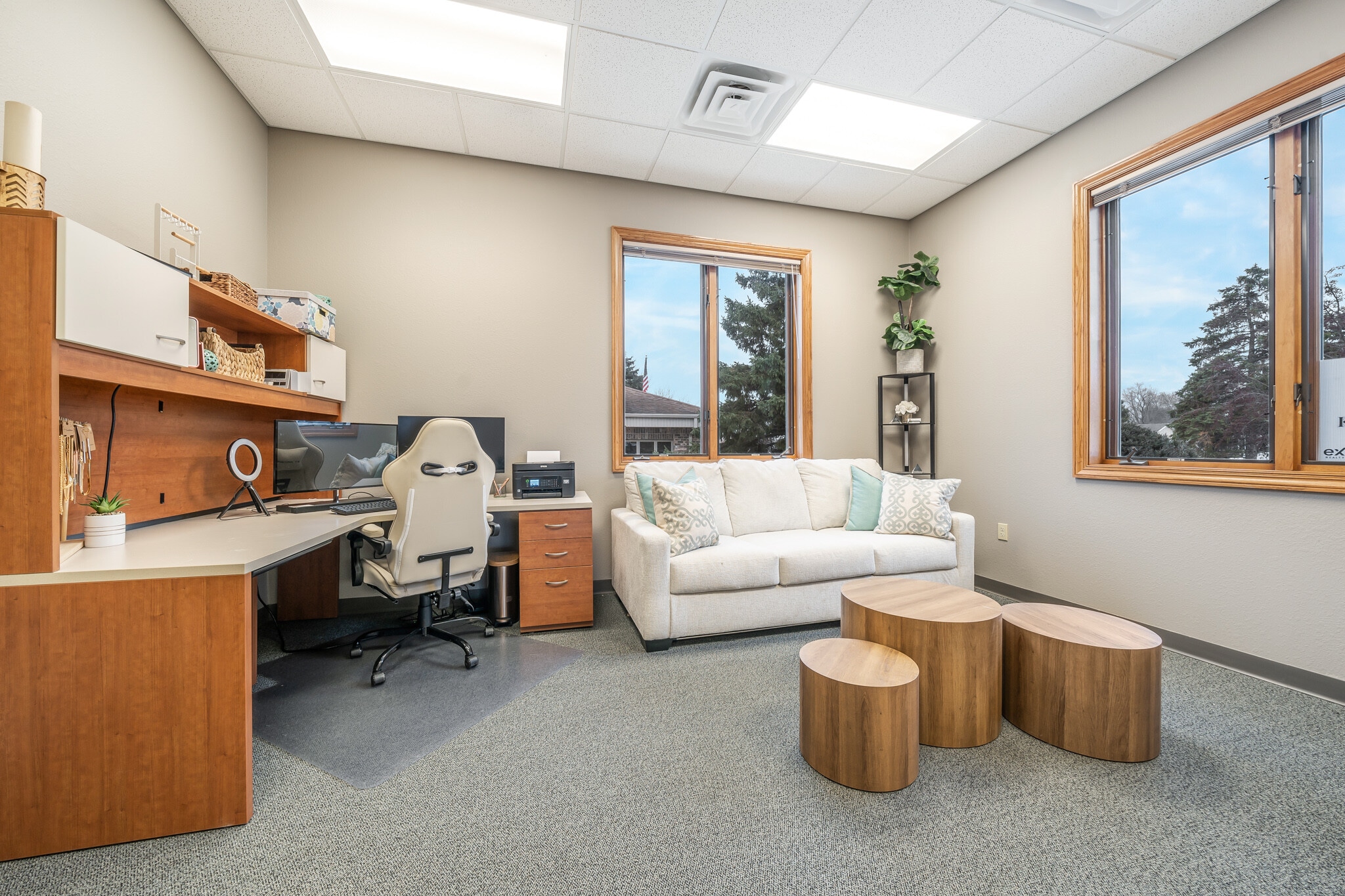 W6180 Aerotech Dr, Appleton, WI à louer Photo du bâtiment- Image 1 de 11