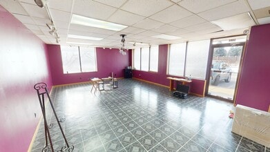 5005-5011 University Ave NE, Columbia Heights, MN for lease Interior Photo- Image 2 of 6