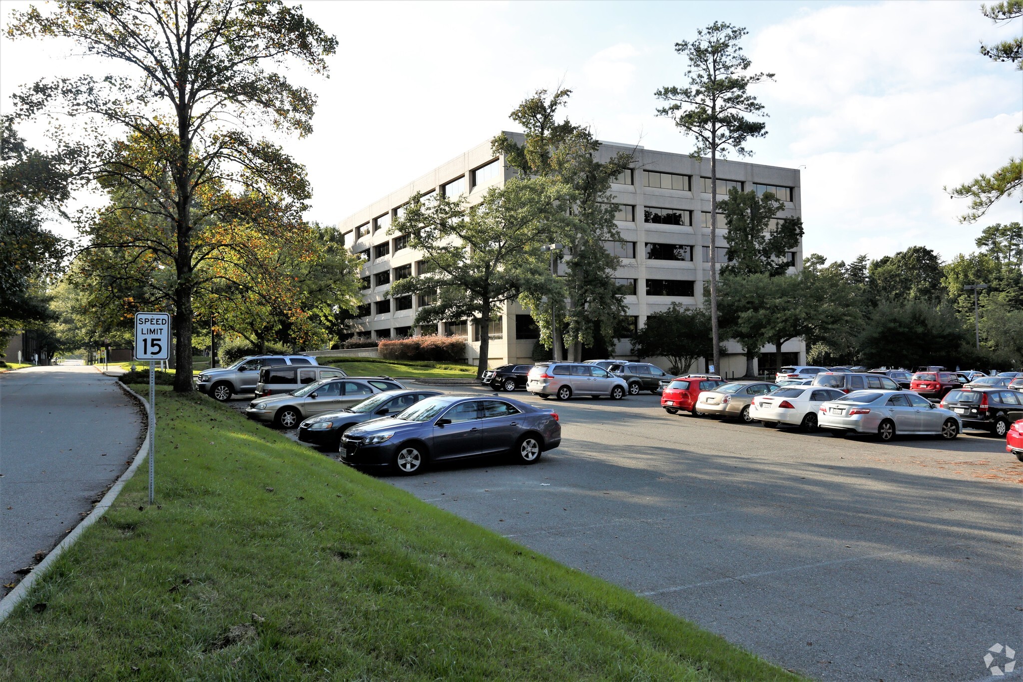 6630 W Broad St, Richmond, VA for sale Primary Photo- Image 1 of 23