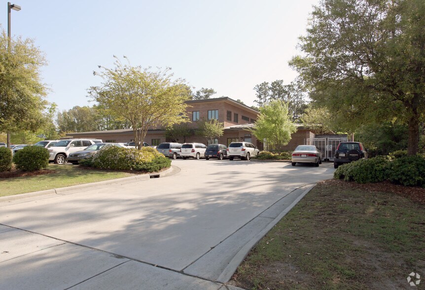 1729 New Hanover Medical Park Dr, Wilmington, NC for sale - Primary Photo - Image 1 of 8