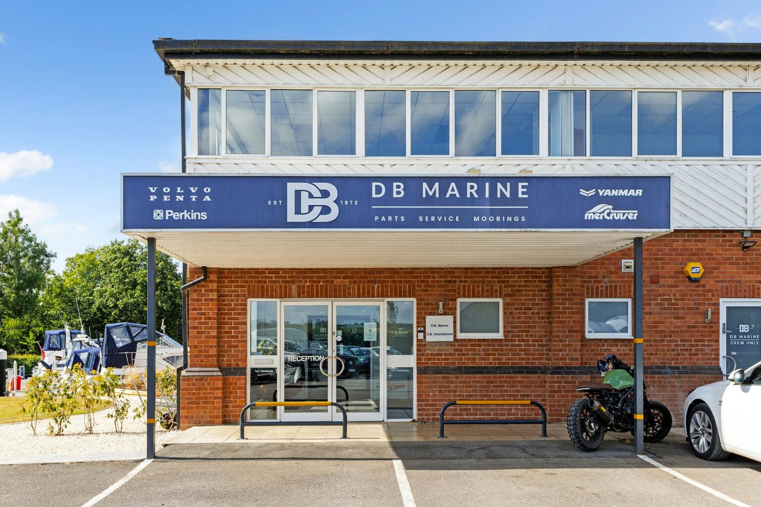 Ferry Ln, Bourne End à louer Photo du bâtiment- Image 1 de 9