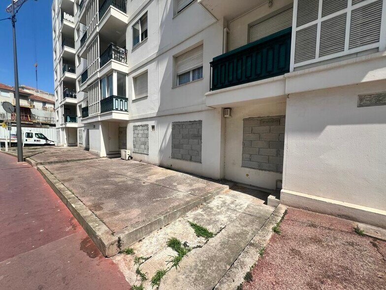 4 Rue Reyer, Cannes à vendre - Photo du bâtiment - Image 2 de 3
